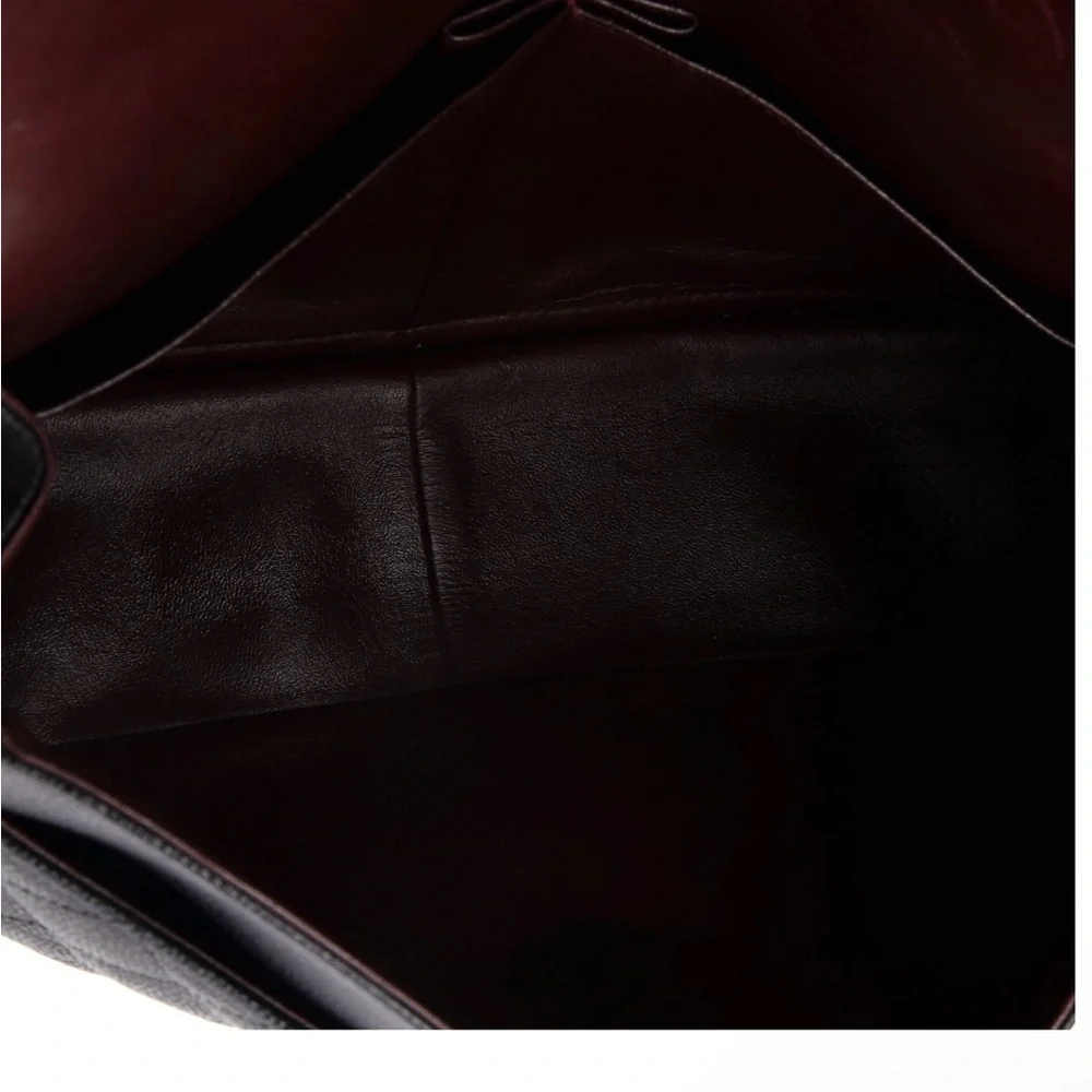 Chanel Black Quilted Leather Bag- caviar maxi in gold details (2014-2015) - Picture 6 of 11